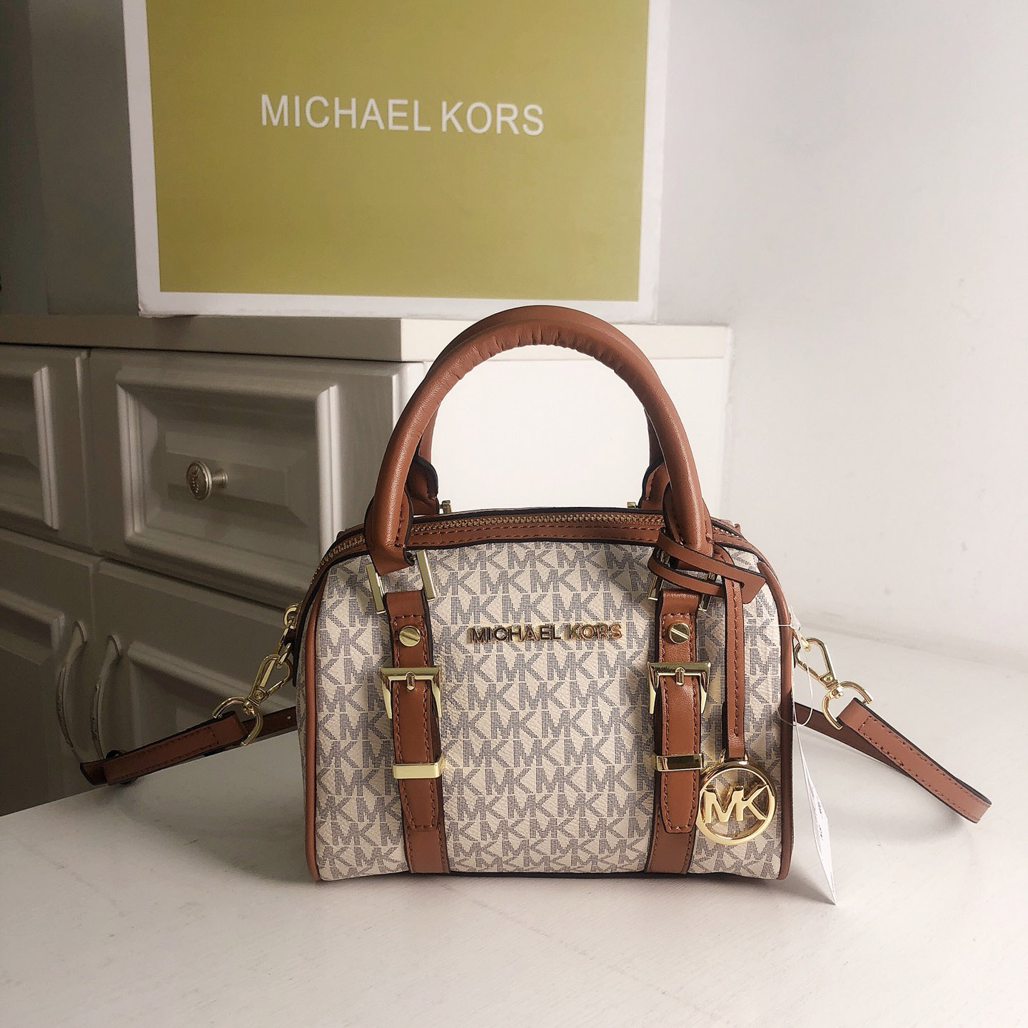 Travel Accessories Leather - Nuevo bolso de mano de diseño
