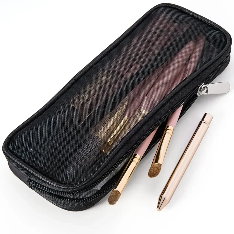 Estuche de viaje para brochas  - Travel Accessories Needed reseña y precio